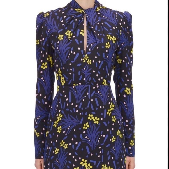 Self-Portrait Dresses & Skirts - Self-Portrait wildflower jersey print open back dress